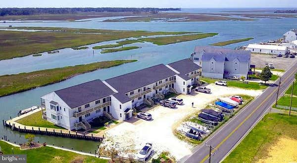 7622 EASTSIDE RD APT 202, CHINCOTEAGUE, VA 23336 - Image 1