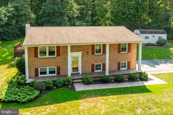 5842 WERTZTOWN RD, NARVON, PA 17555 - Image 1