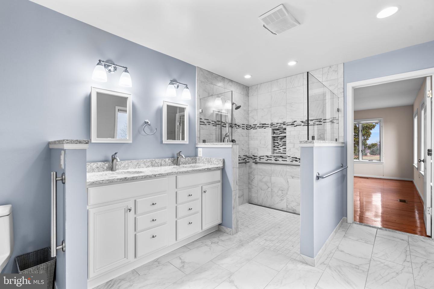 Clarksville, Maryland, 21029, United States, 6 Bedrooms Bedrooms, ,6 BathroomsBathrooms,Residential,Active,2007272