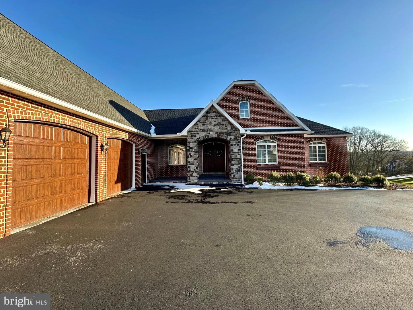 Port Matilda, Pennsylvania, 16870, United States, 4 Bedrooms Bedrooms, ,6 BathroomsBathrooms,Residential,Active,2016115