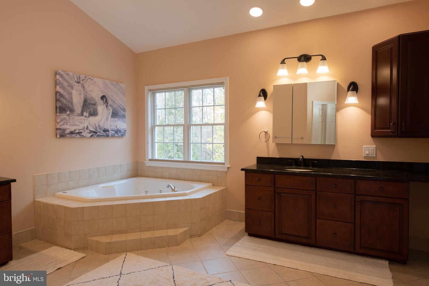 Huntingdon Valley, Pennsylvania, 19006, United States, ,7 BathroomsBathrooms,Residential,Active,1704674