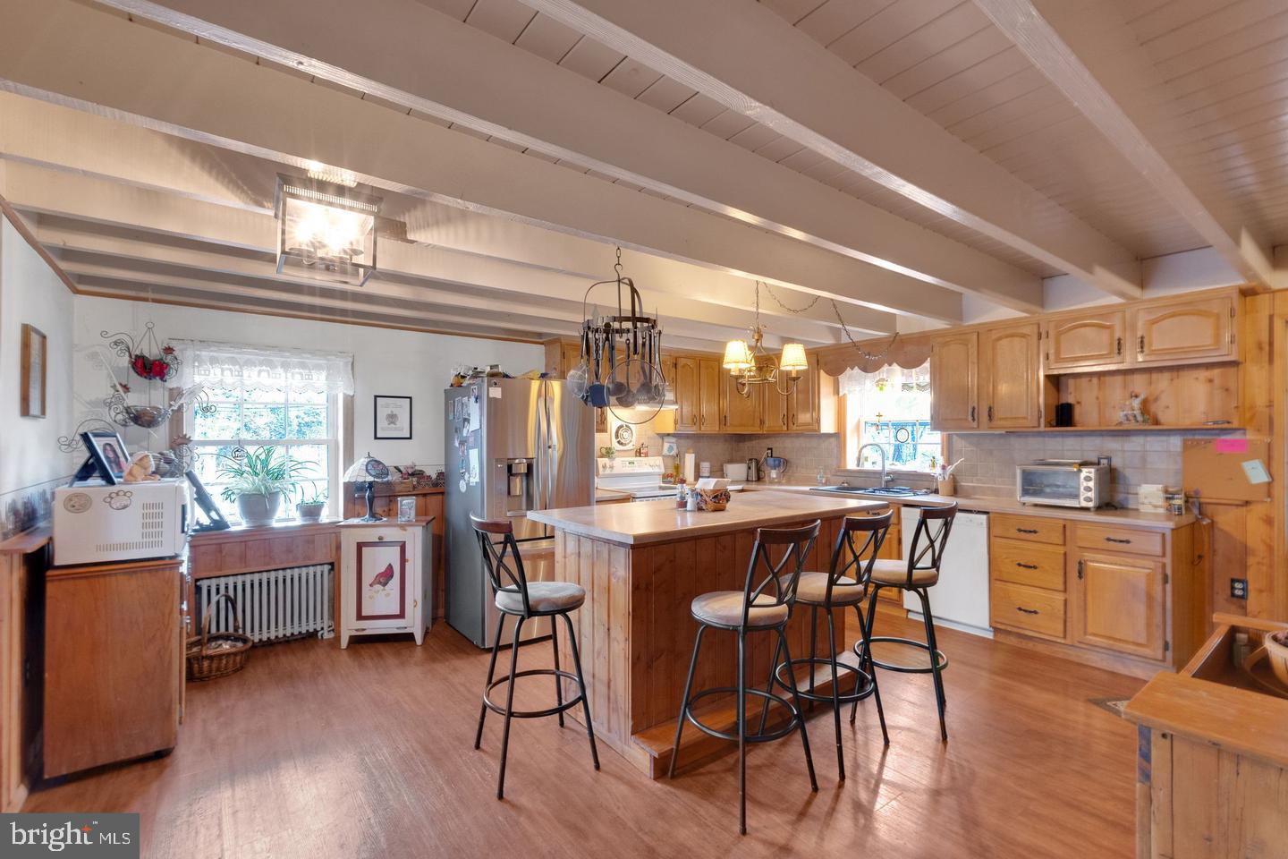 Schwenksville, Pennsylvania, 19473, United States, 3 Bedrooms Bedrooms, ,3 BathroomsBathrooms,Residential,Active,1985601