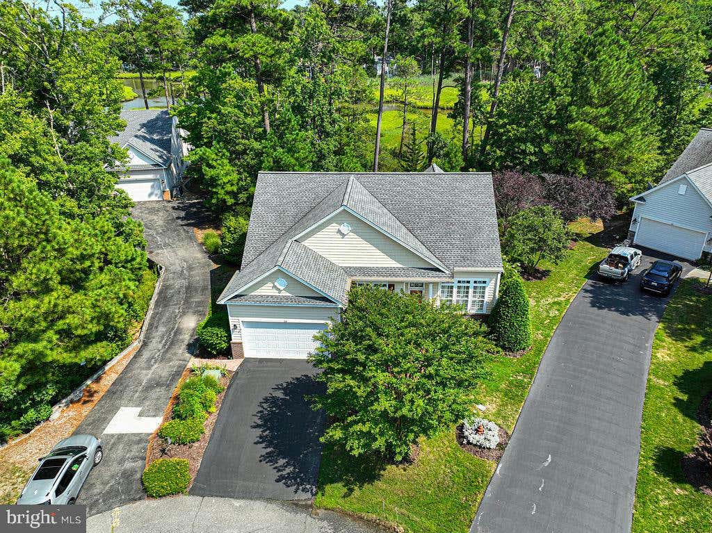 123 CENTRAL PARKE E, OCEAN PINES, MD 21811 Single Family Residence For