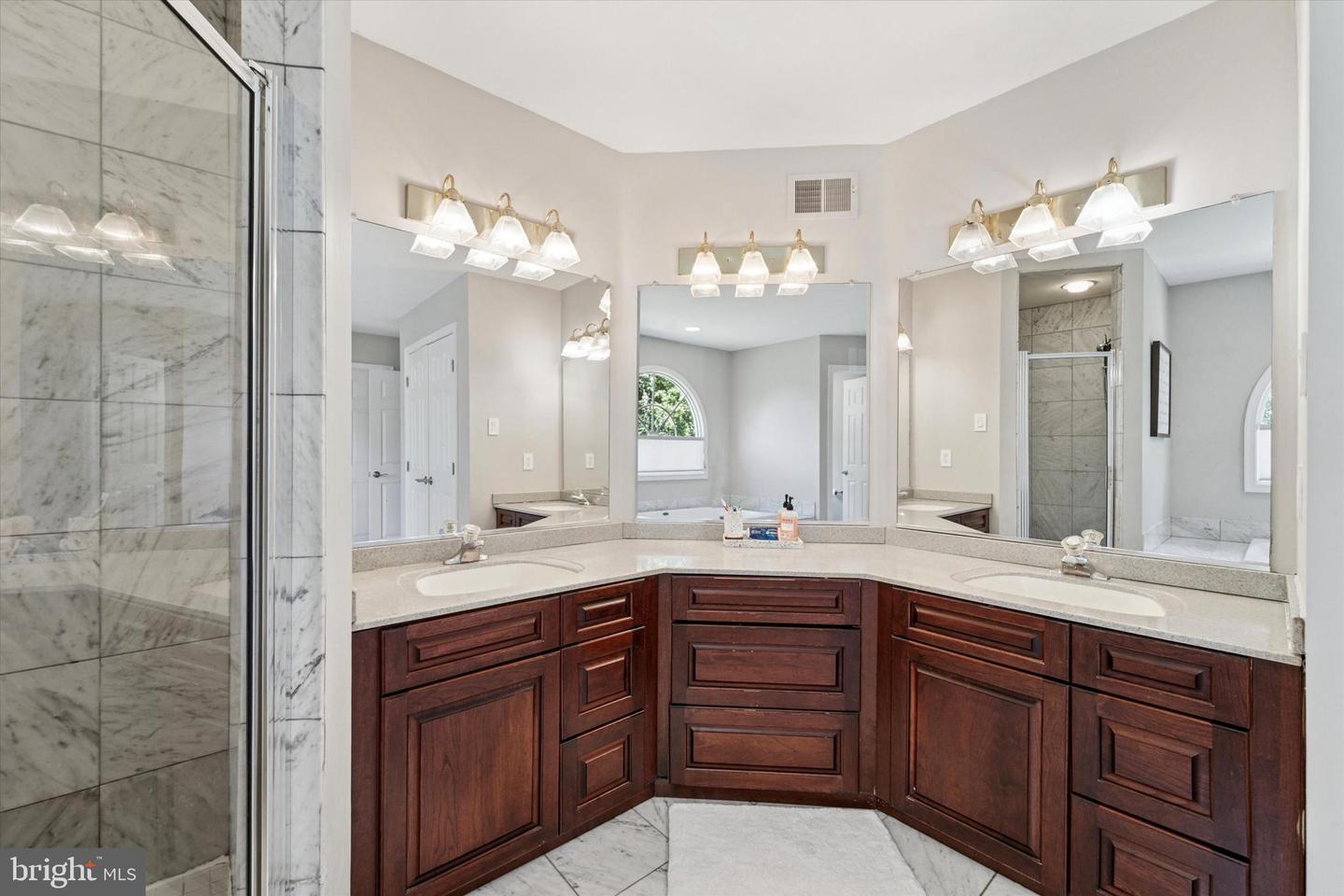Broomall, Pennsylvania, 19008, United States, 4 Bedrooms Bedrooms, ,3 BathroomsBathrooms,Residential,Active,1934780