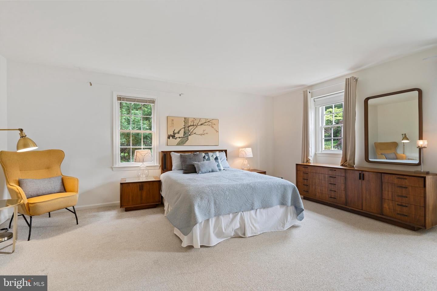 Arlington, Virginia, 22207, United States, 5 Bedrooms Bedrooms, ,4 BathroomsBathrooms,Residential,Active,1843845