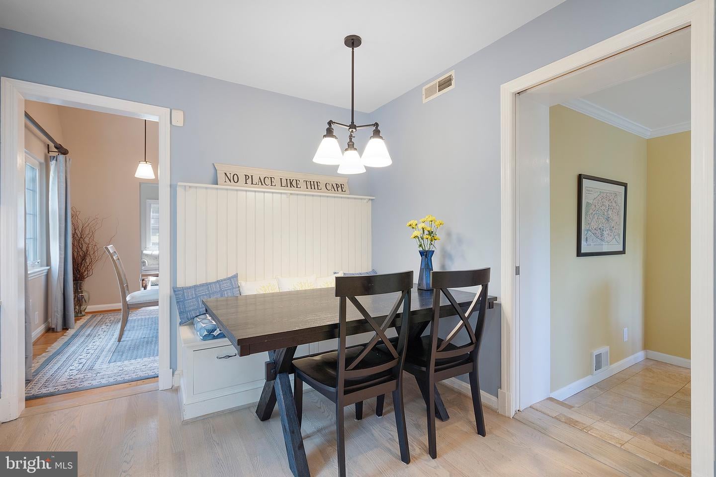 Arlington, Virginia, 22207, United States, 5 Bedrooms Bedrooms, ,4 BathroomsBathrooms,Residential,Active,1943764