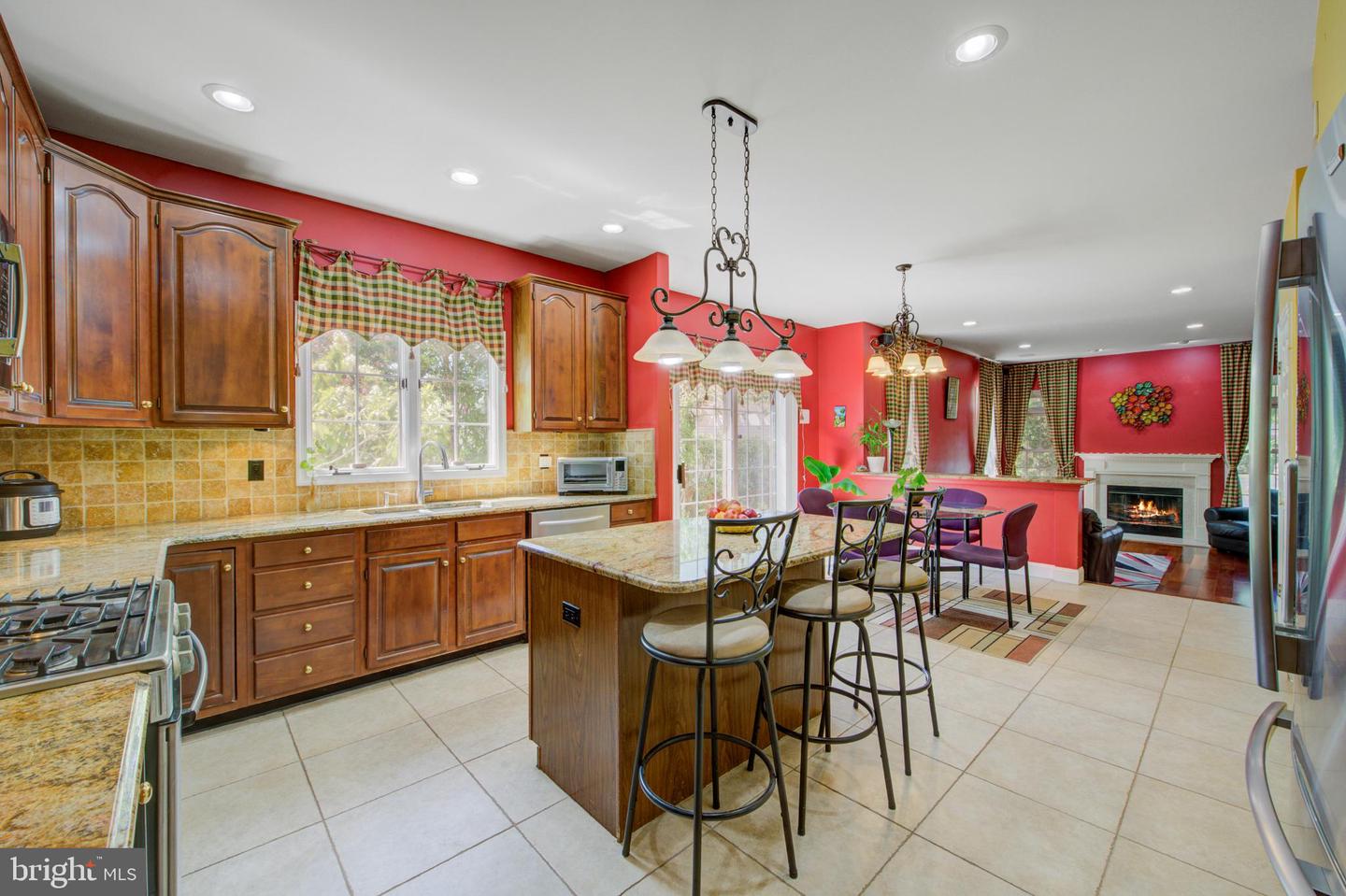 Plainsboro, New Jersey, 08536, United States, 5 Bedrooms Bedrooms, ,4 BathroomsBathrooms,Residential,Active,1936613