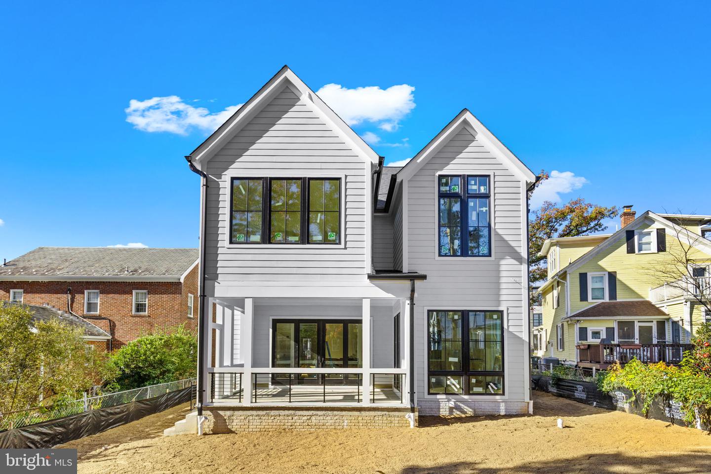 Arlington, Virginia, 22201, United States, 6 Bedrooms Bedrooms, ,7 BathroomsBathrooms,Residential,Active,1936155