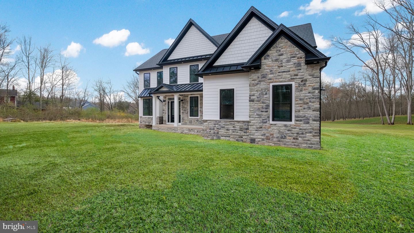 Doylestown, Pennsylvania, 18902, United States, 4 Bedrooms Bedrooms, ,5 BathroomsBathrooms,Residential,Active,1702887