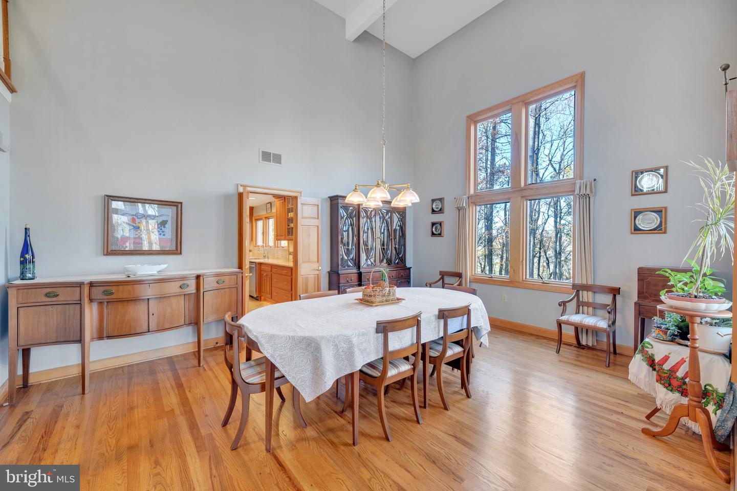 Ellicott City, Maryland, 21042, United States, 5 Bedrooms Bedrooms, ,5 BathroomsBathrooms,Residential,Active,1988714