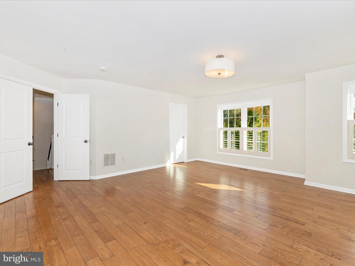 North Potomac, Maryland, 20878, United States, 4 Bedrooms Bedrooms, ,4 BathroomsBathrooms,Residential,Active,1968118