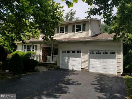 10 STRASSBERG CT, TRENTON, NJ 08690 - Image 1