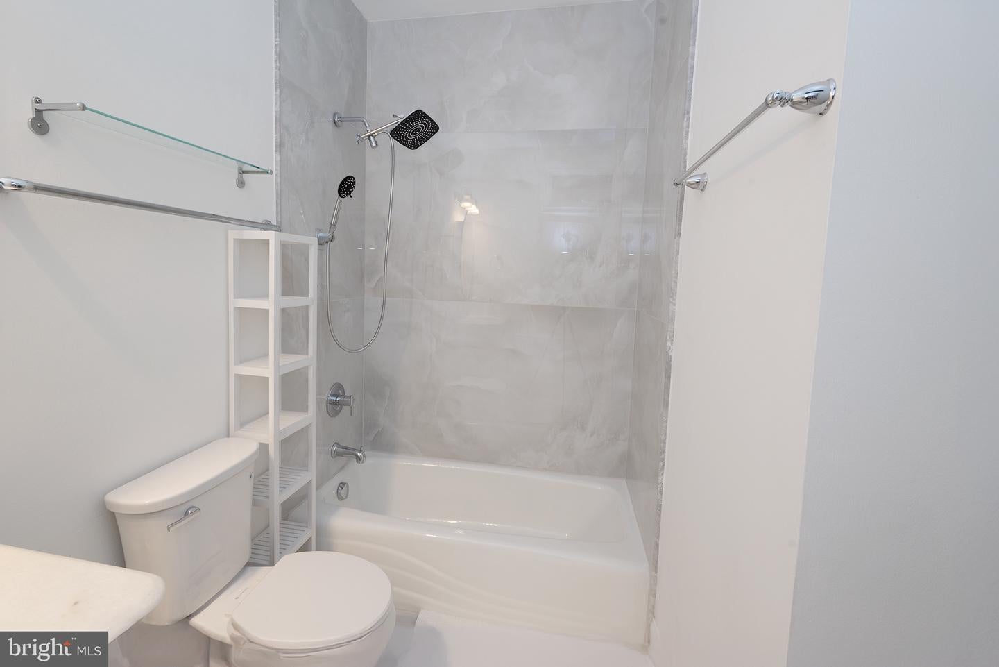 Huntingdon Valley, Pennsylvania, 19006, United States, ,7 BathroomsBathrooms,Residential,Active,1704674