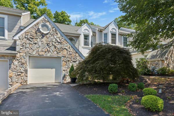 32 BOGEY CIR, DOYLESTOWN, PA 18901 - Image 1