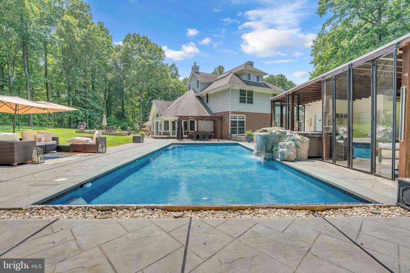 Dunkirk, Maryland, 20754, United States, 6 Bedrooms Bedrooms, ,7 BathroomsBathrooms,Residential,Active,1952077