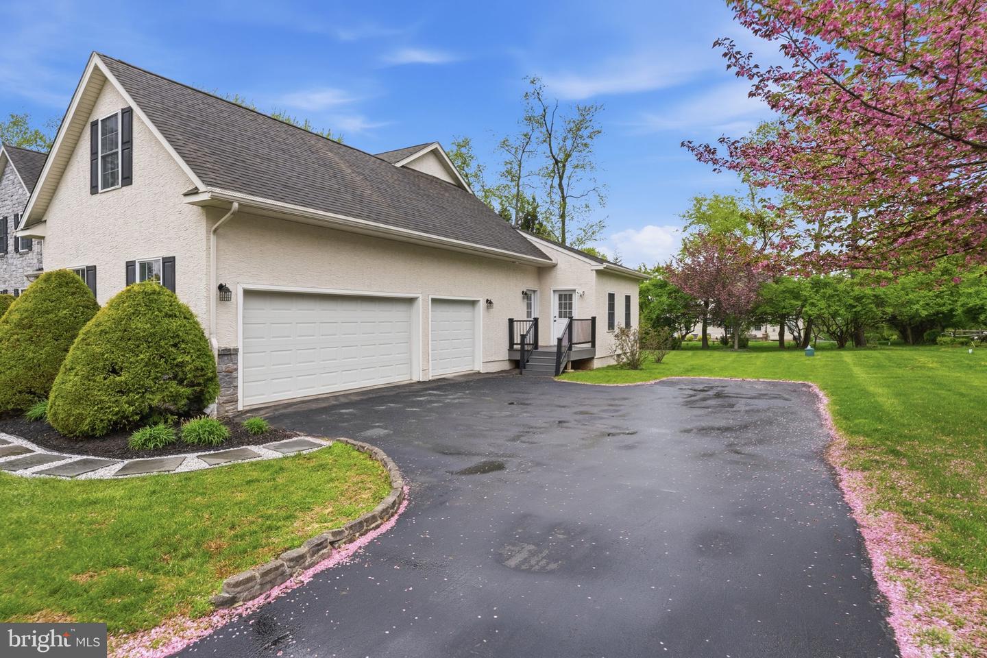 Garnet Valley, Pennsylvania, 19060, United States, 5 Bedrooms Bedrooms, ,6 BathroomsBathrooms,Residential,Active,2052097