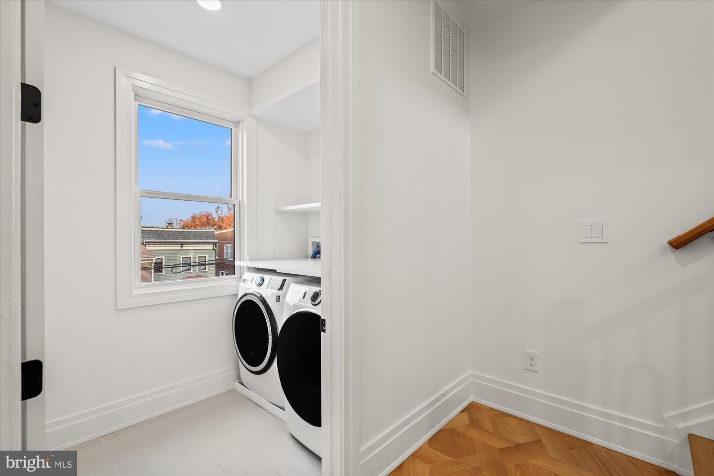 Alexandria, Virginia, 22314, United States, 4 Bedrooms Bedrooms, ,5 BathroomsBathrooms,Residential,Active,1993677