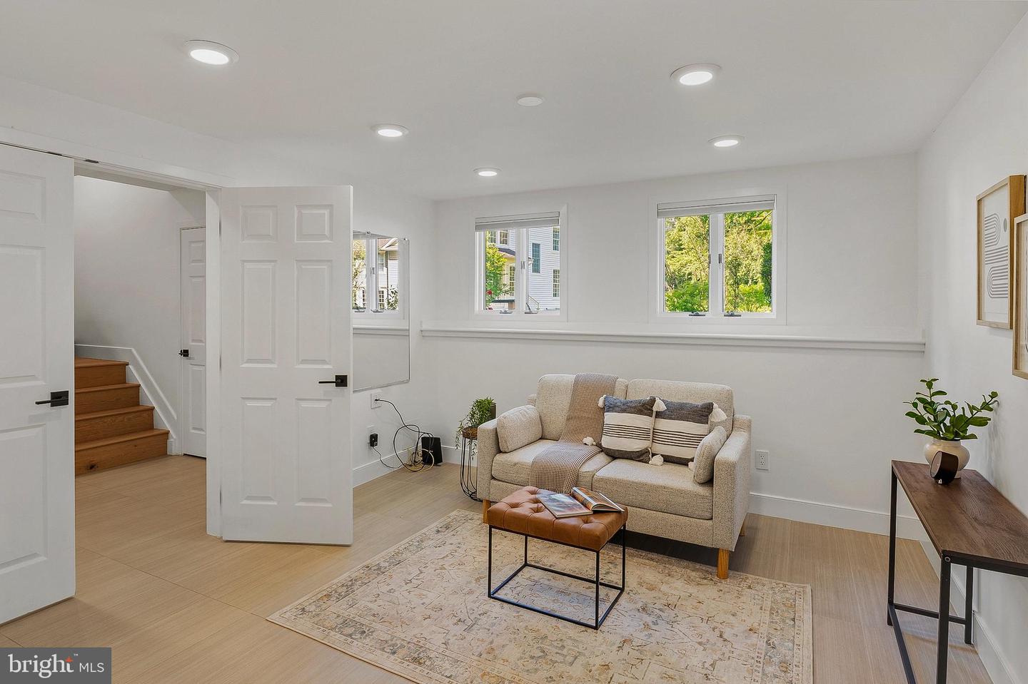 Arnold, Maryland, 21012, United States, 4 Bedrooms Bedrooms, ,4 BathroomsBathrooms,Residential,Active,2045804