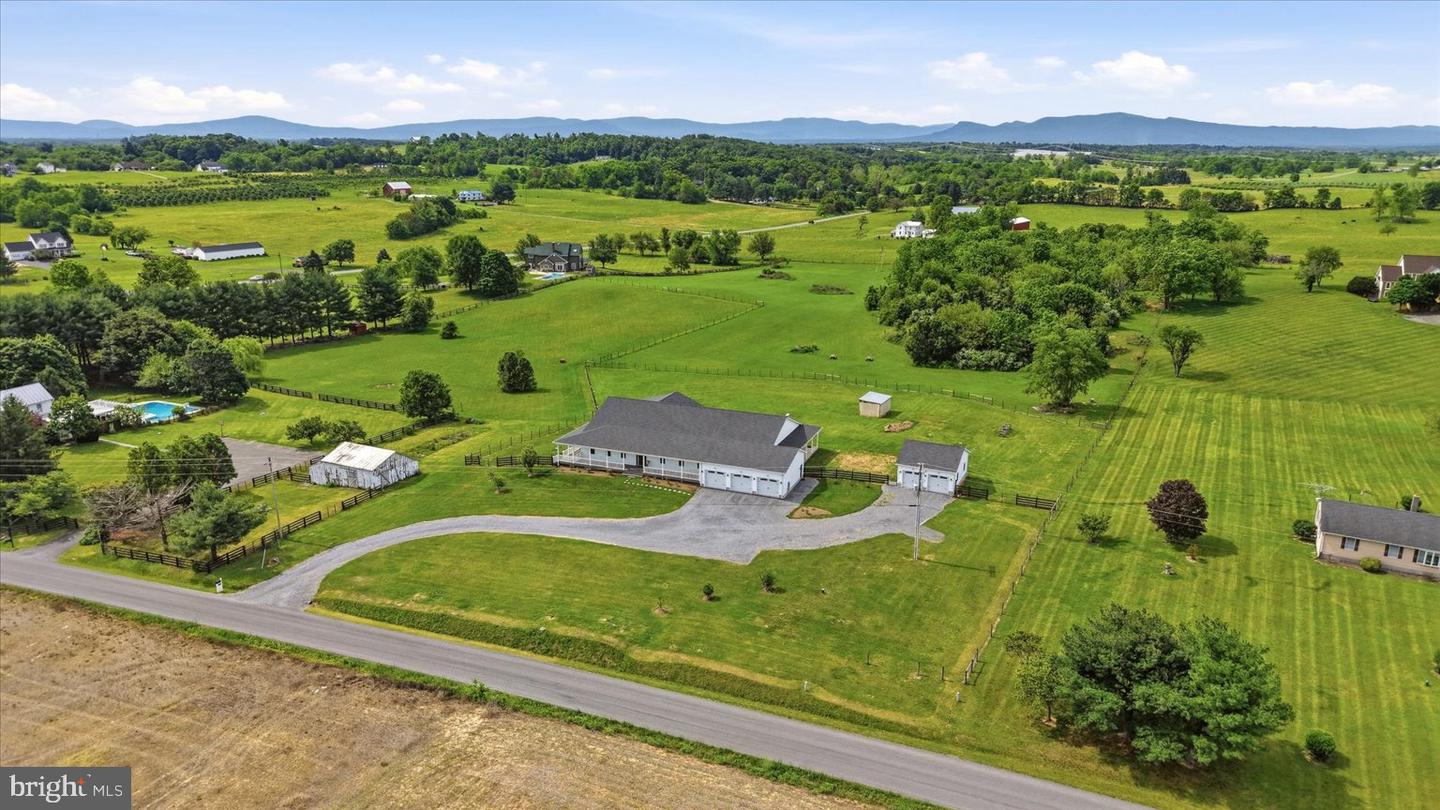 Winchester, Virginia, 22602, United States, 4 Bedrooms Bedrooms, ,4 BathroomsBathrooms,Residential,Active,2025980