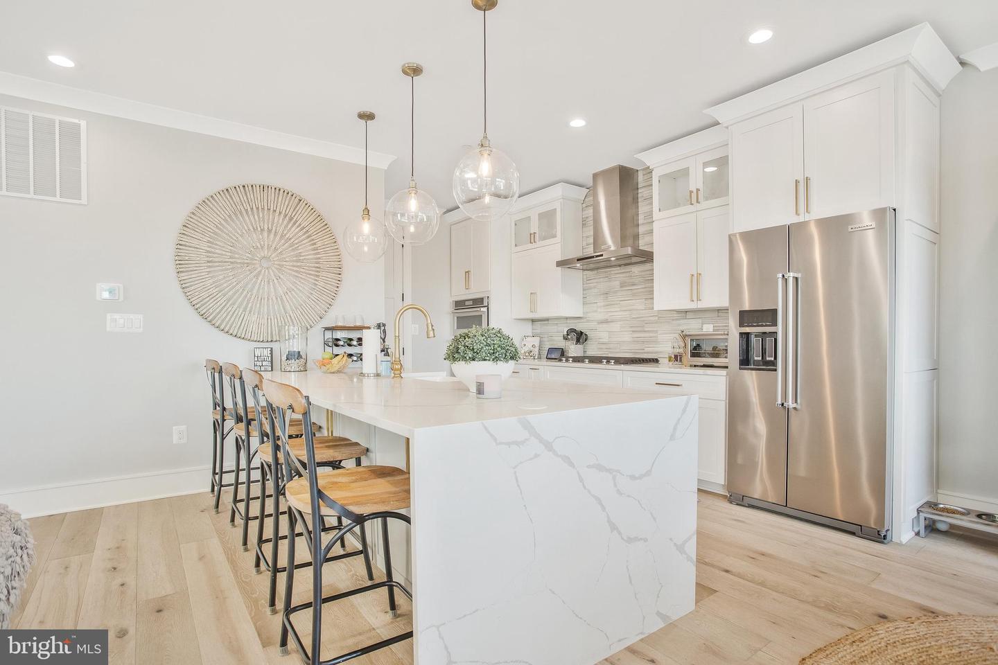 Edgewater, Maryland, 21037, United States, 4 Bedrooms Bedrooms, ,4 BathroomsBathrooms,Residential,Active,1988474