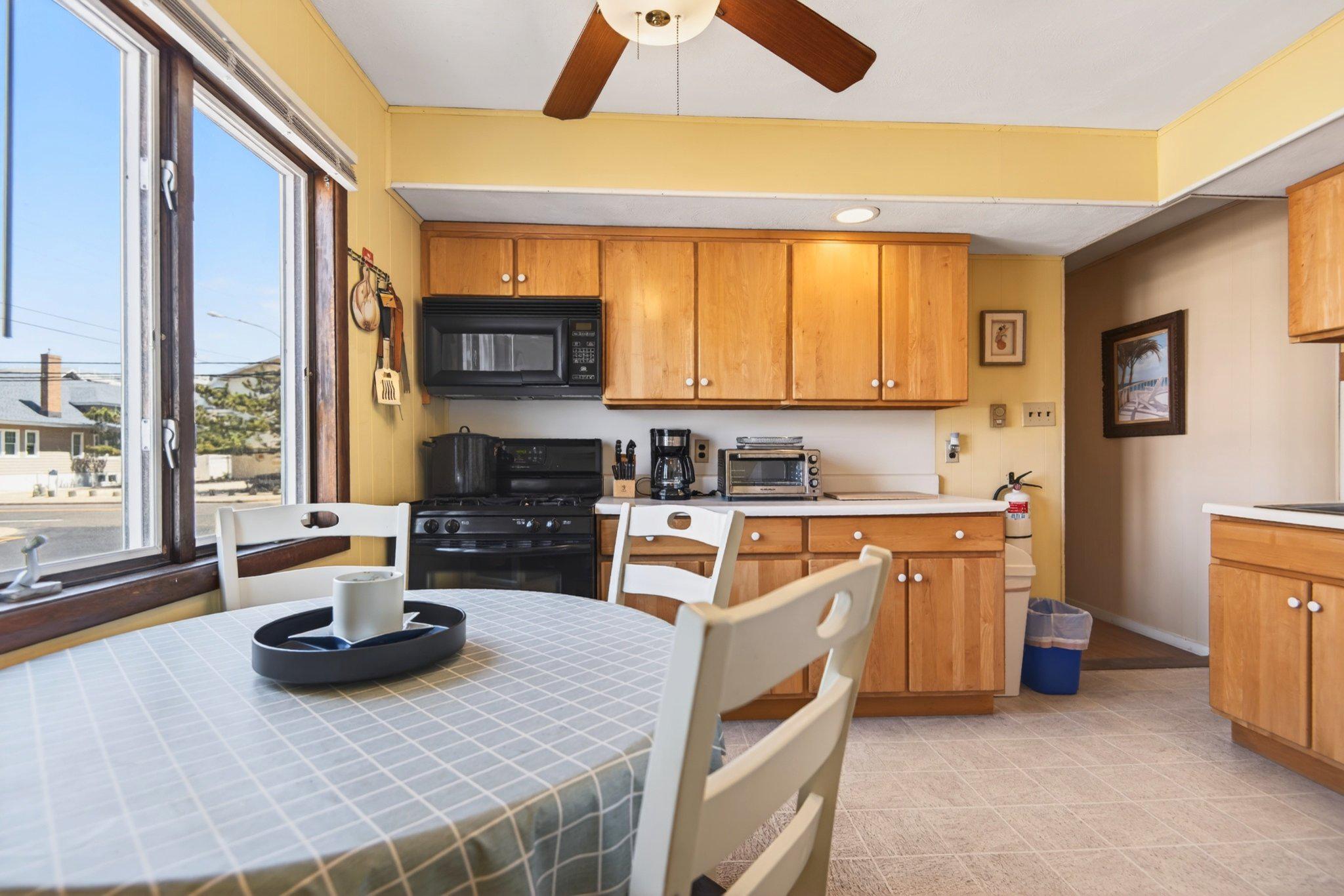Long Beach Twp, New Jersey, 08008, United States, 8 Bedrooms Bedrooms, ,4 BathroomsBathrooms,Residential,Active,2021663