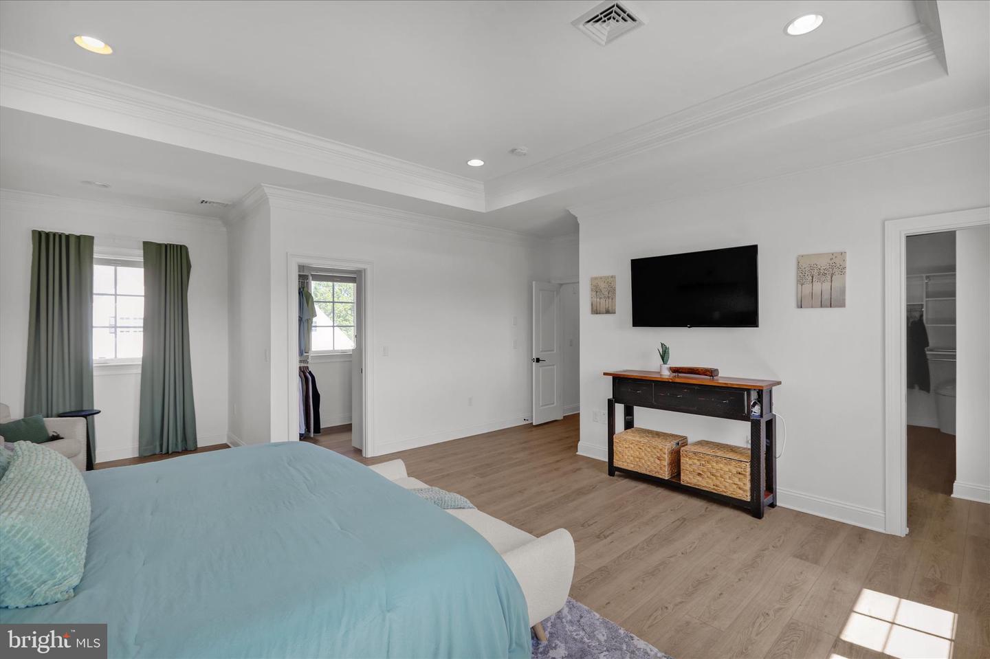 Lititz, Pennsylvania, 17543, United States, 5 Bedrooms Bedrooms, ,6 BathroomsBathrooms,Residential,Active,2045017