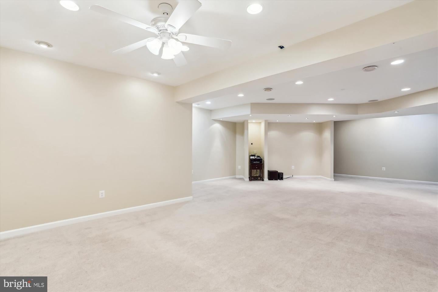 Frederick, Maryland, 21704, United States, 6 Bedrooms Bedrooms, ,4 BathroomsBathrooms,Residential,Active,1884907