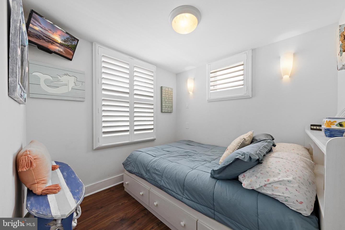 Beach Haven, New Jersey, 08008, United States, 5 Bedrooms Bedrooms, ,4 BathroomsBathrooms,Residential,Active,1941132