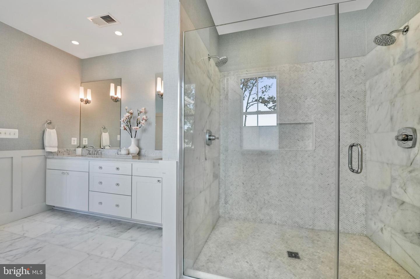 Pasadena, Maryland, 21122, United States, 6 Bedrooms Bedrooms, ,6 BathroomsBathrooms,Residential,Active,2006889