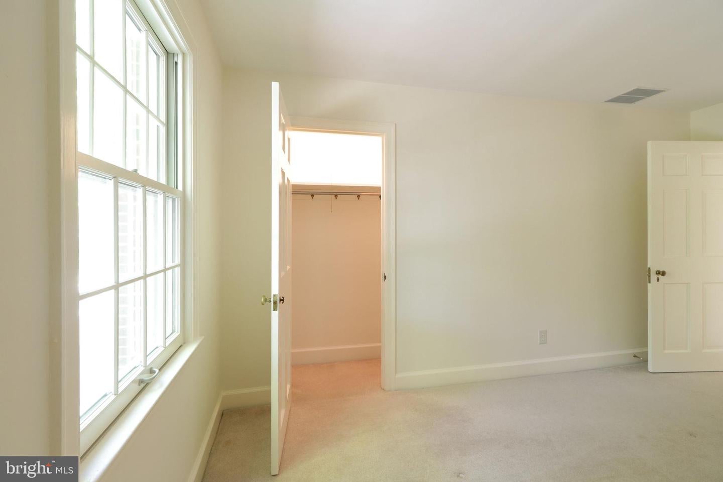 State College, Pennsylvania, 16803, United States, 5 Bedrooms Bedrooms, ,5 BathroomsBathrooms,Residential,Active,1824032