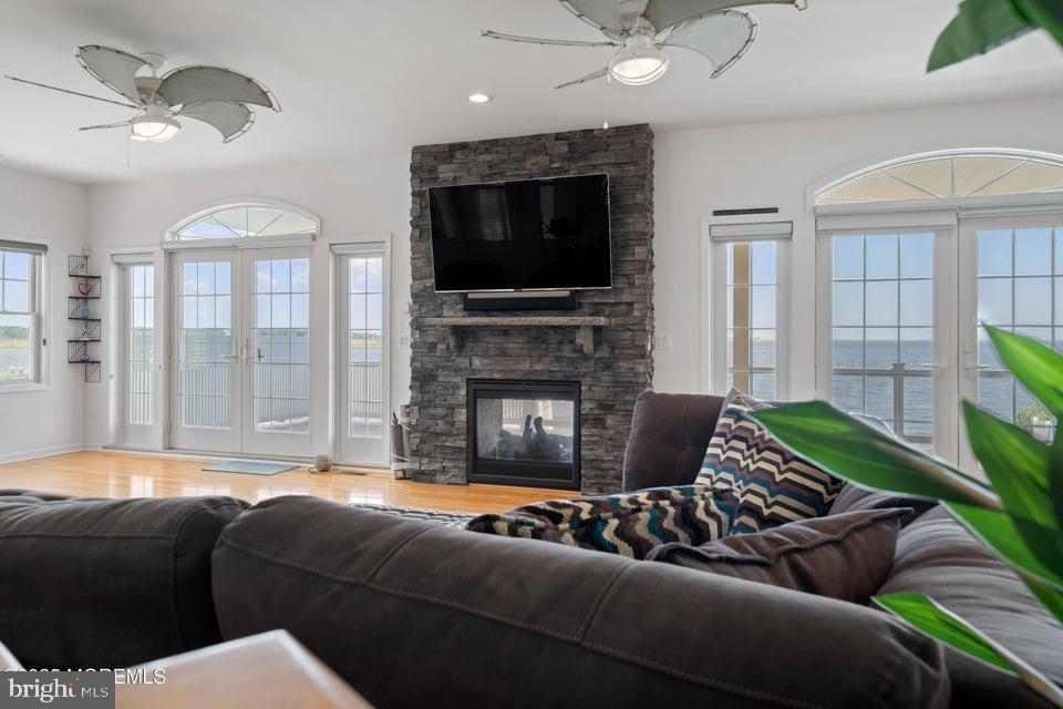 Forked River, New Jersey, 08731, United States, 4 Bedrooms Bedrooms, ,3 BathroomsBathrooms,Residential,Active,1886809