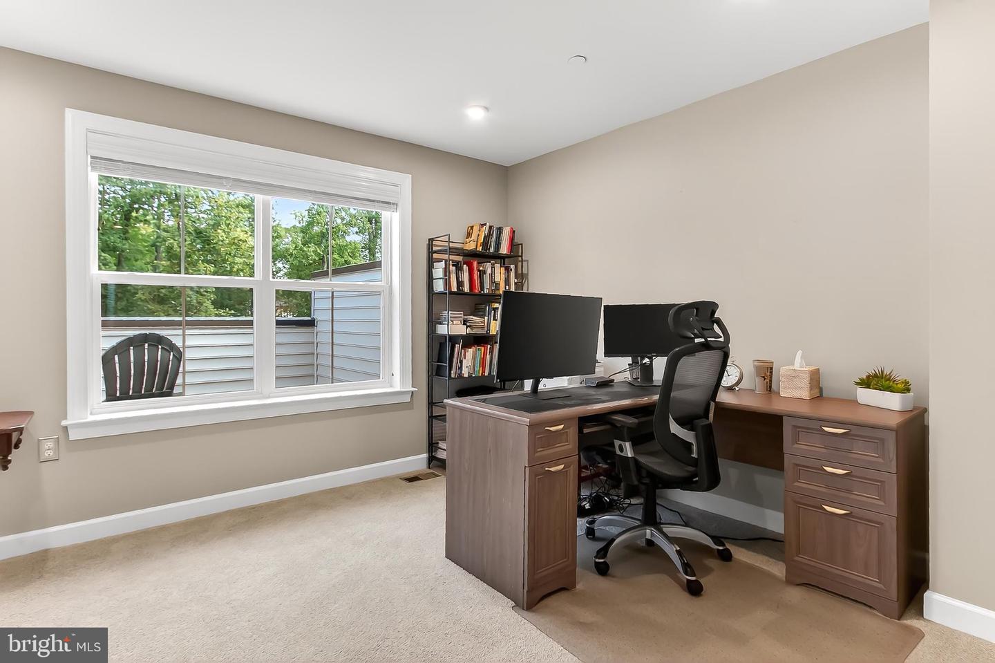 Fairfax, Virginia, 22033, United States, 4 Bedrooms Bedrooms, ,5 BathroomsBathrooms,Residential,Active,1992238