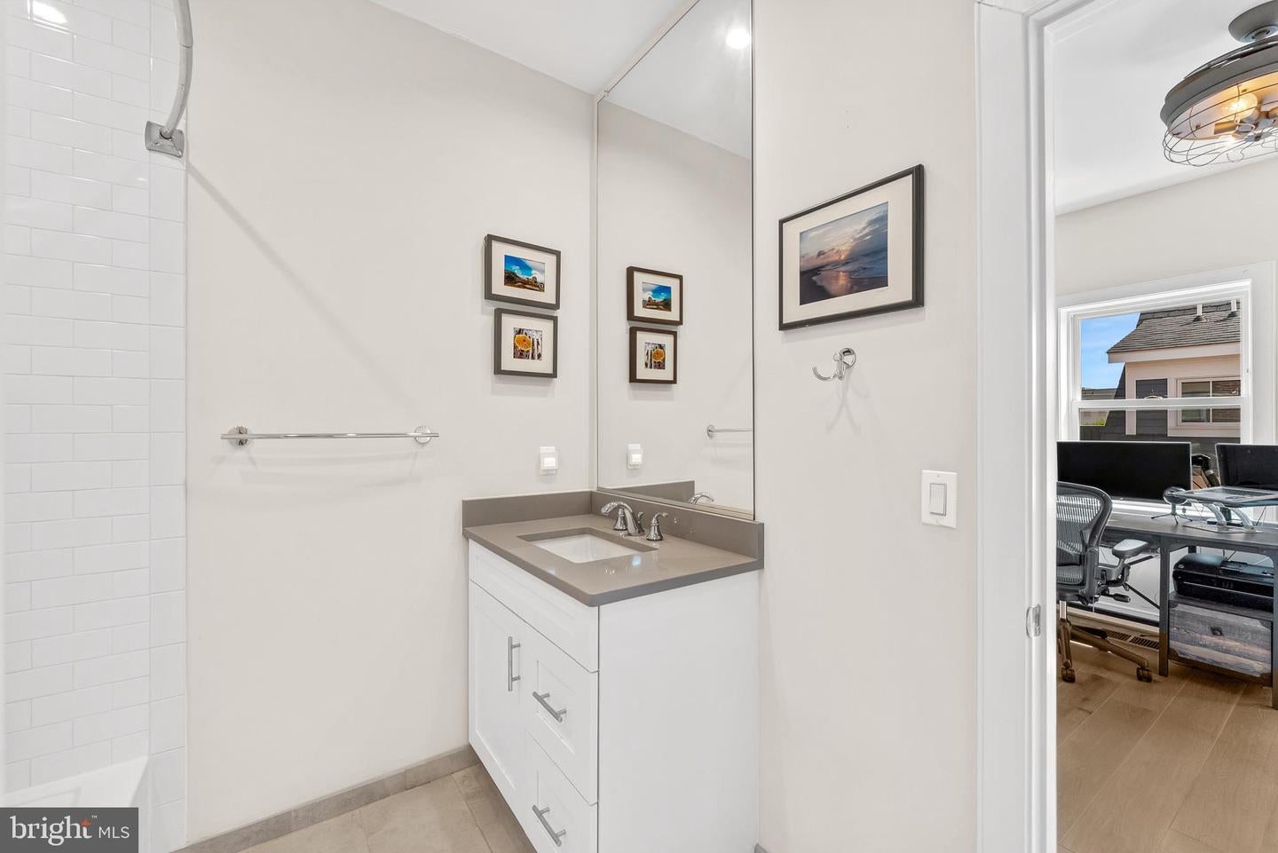 Alexandria, Virginia, 22314, United States, 3 Bedrooms Bedrooms, ,4 BathroomsBathrooms,Residential,Active,1933713