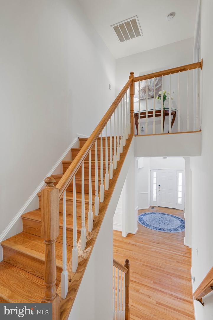 Springfield, Virginia, 22153, United States, 6 Bedrooms Bedrooms, ,6 BathroomsBathrooms,Residential,Active,2044593