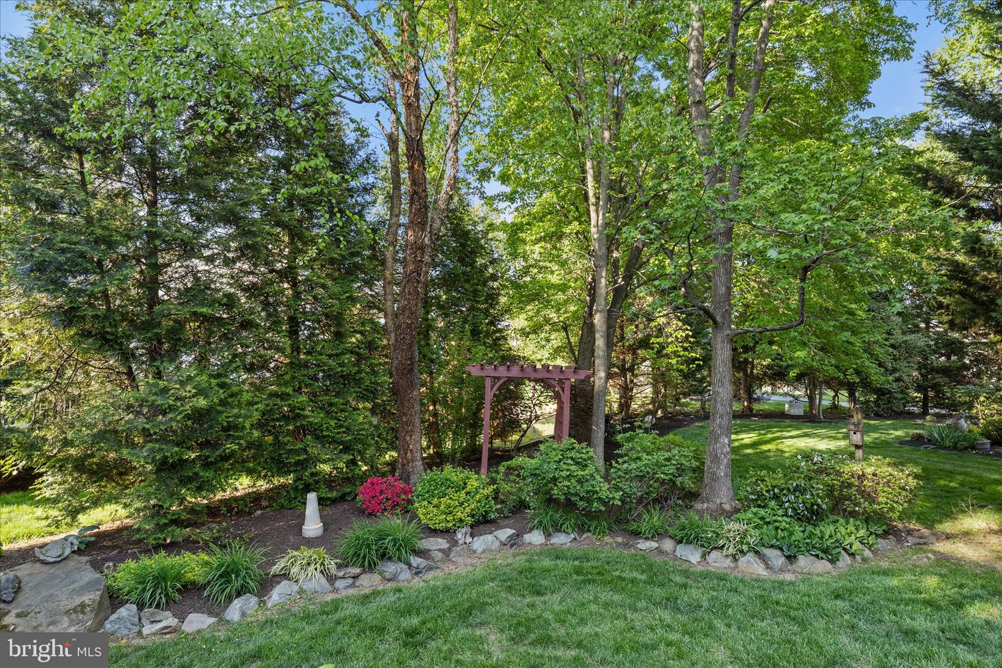Centreville, Virginia, 20121, United States, 4 Bedrooms Bedrooms, ,3 BathroomsBathrooms,Residential,Contingent,2045785