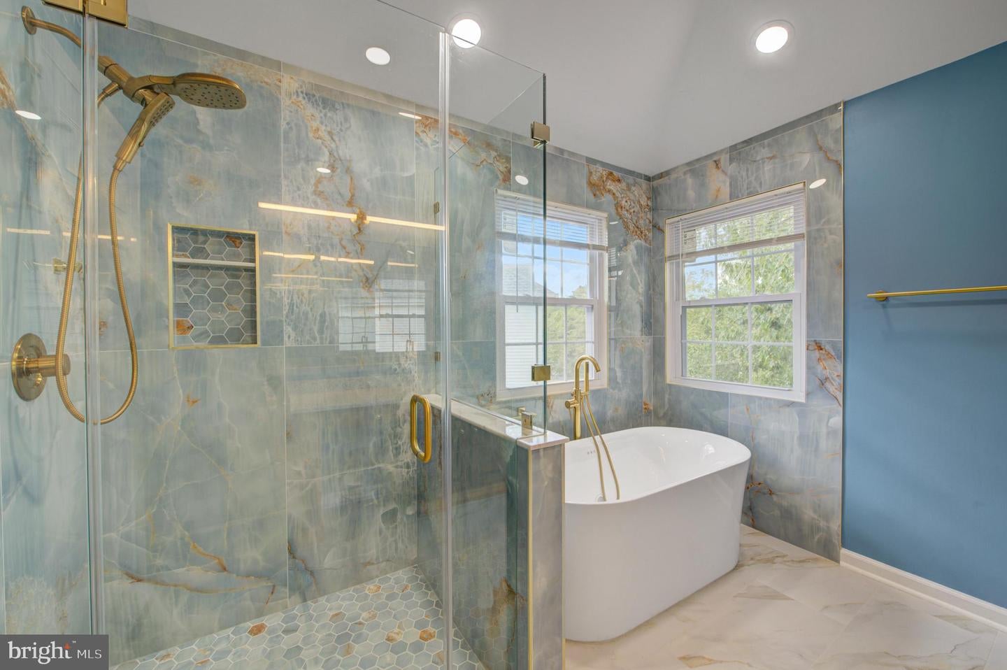 Plainsboro, New Jersey, 08536, United States, 5 Bedrooms Bedrooms, ,4 BathroomsBathrooms,Residential,Active,1936613