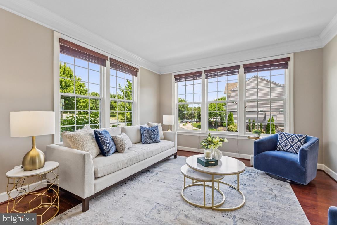Leesburg, Virginia, 20175, United States, 5 Bedrooms Bedrooms, ,6 BathroomsBathrooms,Residential,Active,1905104