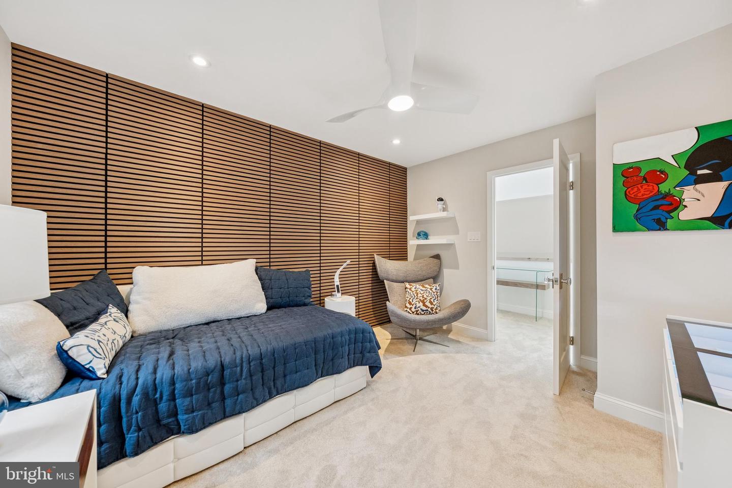 Oakton, Virginia, 22124, United States, 4 Bedrooms Bedrooms, ,4 BathroomsBathrooms,Residential,Active,1971783