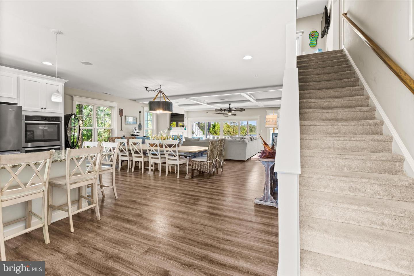 Berlin, Maryland, 21811, United States, 6 Bedrooms Bedrooms, ,5 BathroomsBathrooms,Residential,Active,1893241