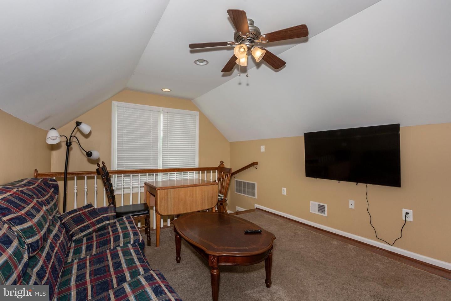 New Windsor, Maryland, 21776, United States, ,5 BathroomsBathrooms,Residential,Active,1829926