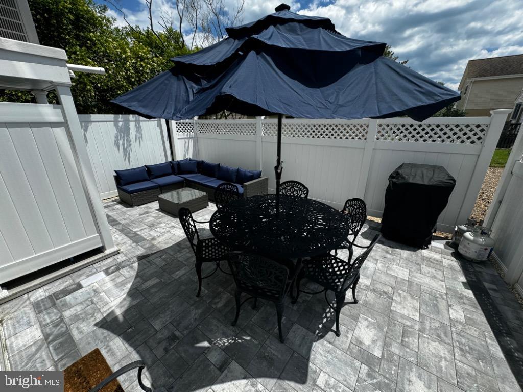 Ship Bottom, New Jersey, 08008, United States, 2 Bedrooms Bedrooms, ,3 BathroomsBathrooms,Residential,Active,1902937