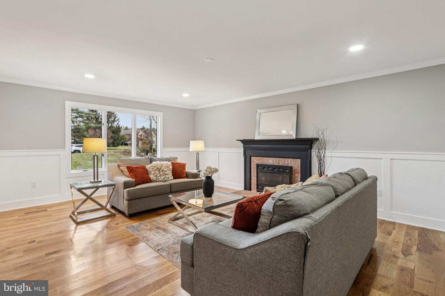 Yardley, Pennsylvania, 19067, United States, 4 Bedrooms Bedrooms, ,4 BathroomsBathrooms,Residential,Active,2002598