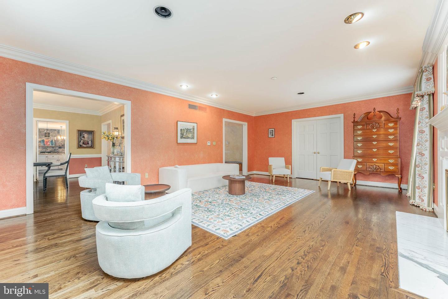 Wilmington, Delaware, 19807, United States, 6 Bedrooms Bedrooms, ,10 BathroomsBathrooms,Residential,Active,1839436