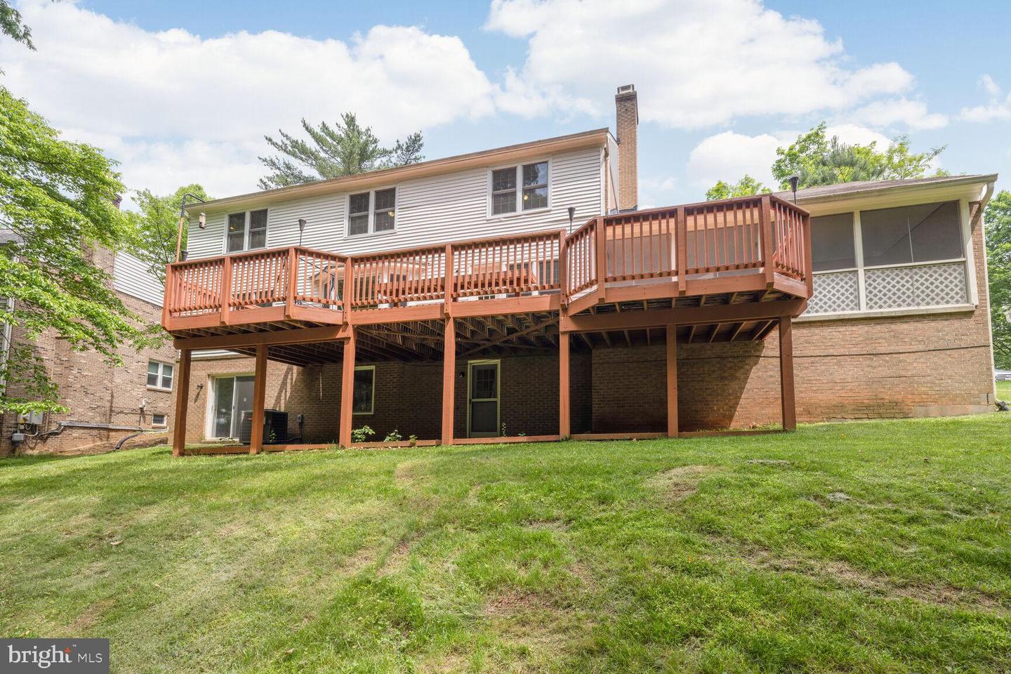 Potomac, Maryland, 20854, United States, 6 Bedrooms Bedrooms, ,6 BathroomsBathrooms,Residential,Active,1823958