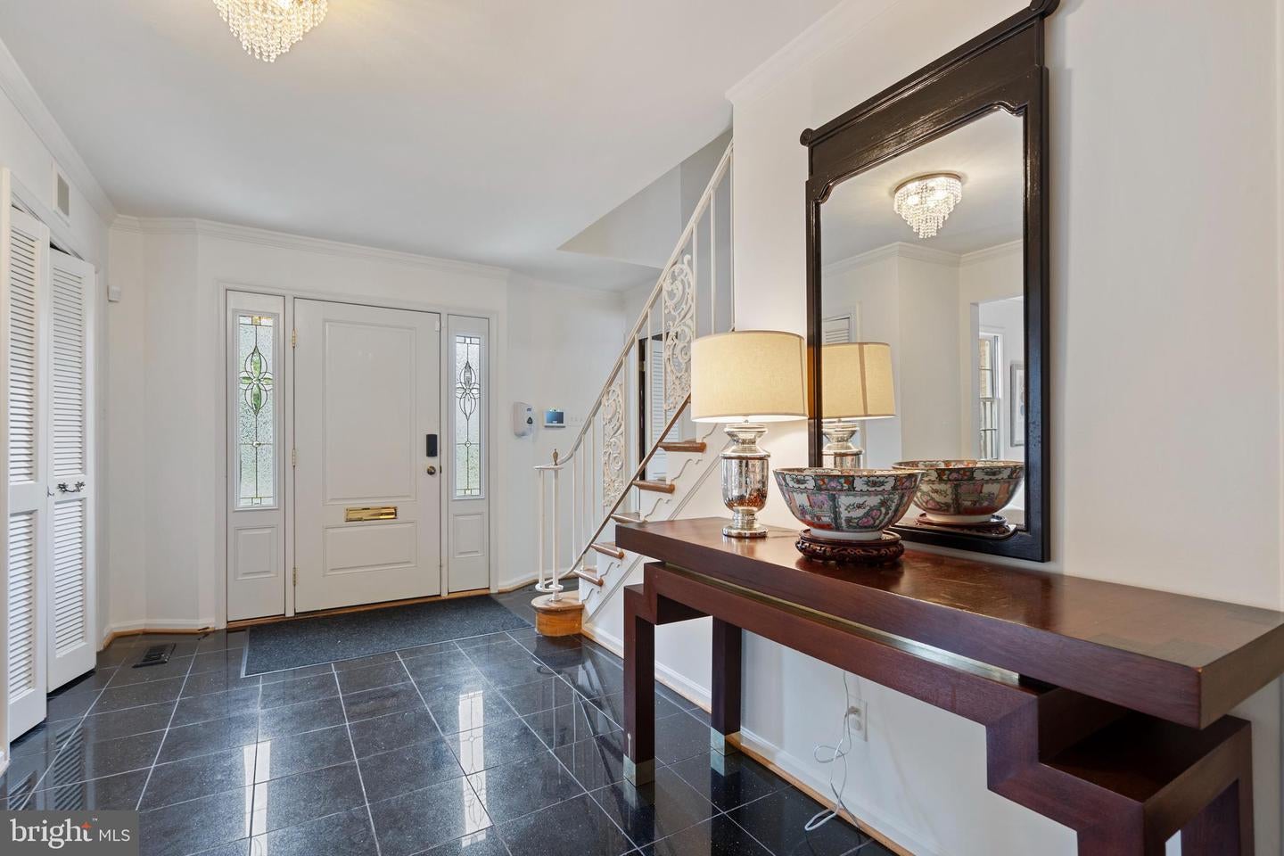 Arlington, Virginia, 22207, United States, 5 Bedrooms Bedrooms, ,4 BathroomsBathrooms,Residential,Active,1843845