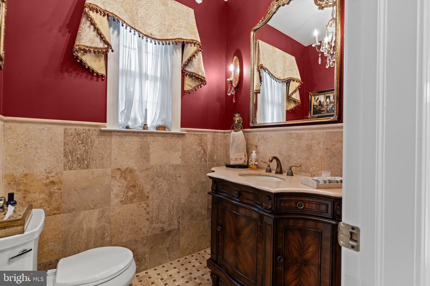 Havertown, Pennsylvania, 19083, United States, 5 Bedrooms Bedrooms, ,4 BathroomsBathrooms,Residential,Active,1972137