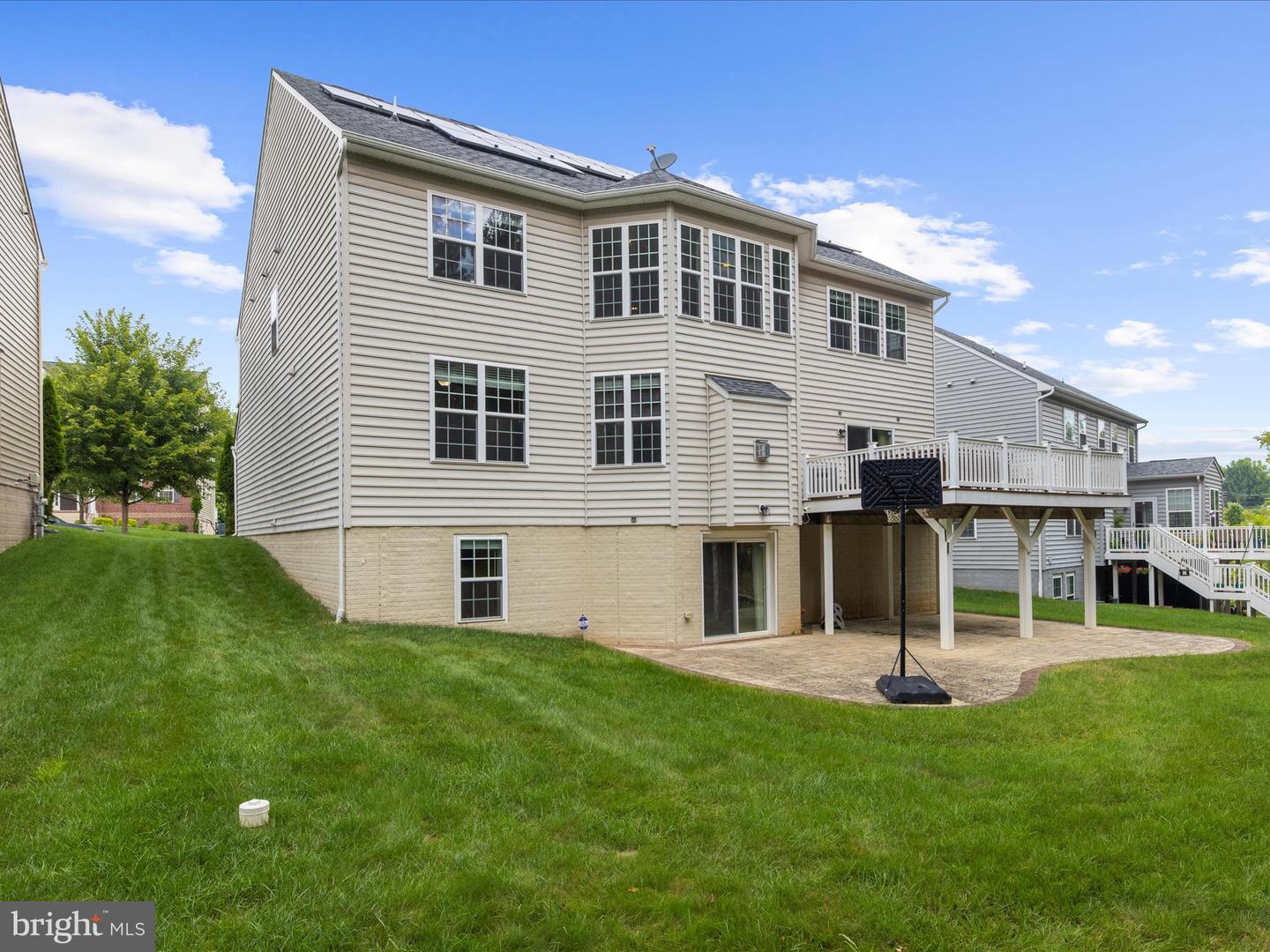 Ellicott City, Maryland, 21042, United States, 6 Bedrooms Bedrooms, ,5 BathroomsBathrooms,Residential,Active,1914763
