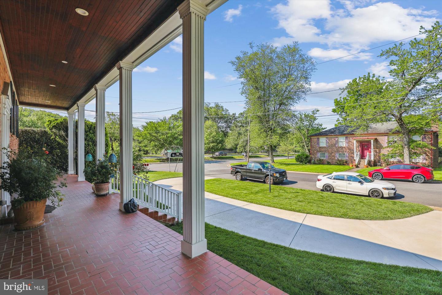 Vienna, Virginia, 22180, United States, 6 Bedrooms Bedrooms, ,4 BathroomsBathrooms,Residential,Active,1899895