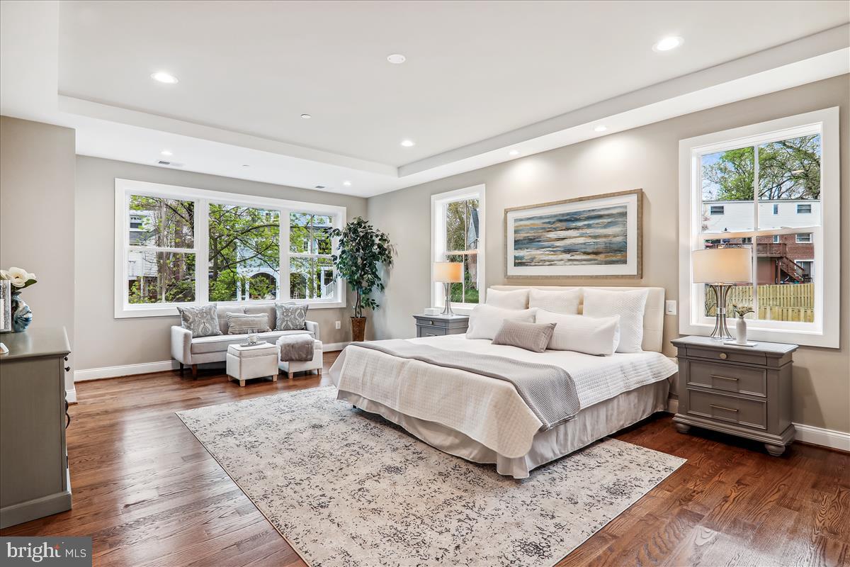 Kensington, Maryland, 20895, United States, ,5 BathroomsBathrooms,Residential,Pending,1702461