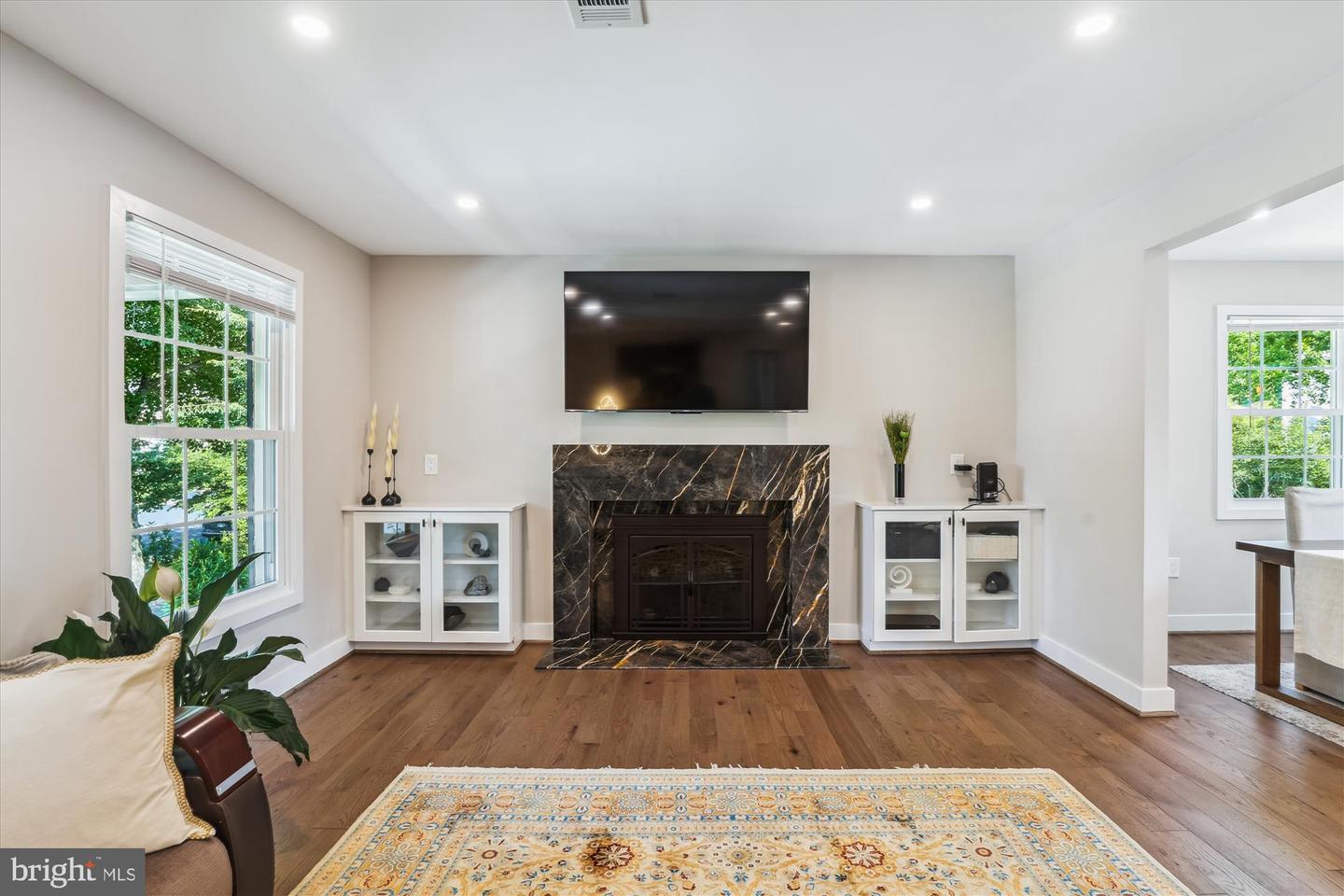 Vienna, Virginia, 22180, United States, 6 Bedrooms Bedrooms, ,4 BathroomsBathrooms,Residential,Active,1899895
